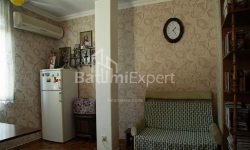 公寓 3-комн 90 m² - 帕纳瓦兹国王, Batumi