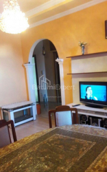 公寓 4-комн 82 m² - 帕纳瓦兹国王, Batumi