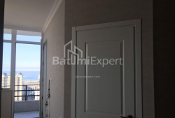 公寓 3-комн 102 m² - 伊凡·贾瓦希什维利, Batumi