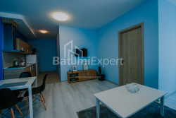 公寓 2-комн 58.4 m² - 治安官 Khimshiashvili, Batumi