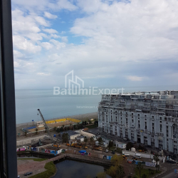 公寓 47.8 平方米的公寓 - 治安官 Khimshiashvili, Batumi, 佐治亚州。