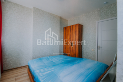 公寓 3-комн 67 m² - 治安官 Khimshiashvili, Batumi