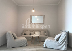 公寓 2-комн 67 m² - 治安官 Khimshiashvili, Batumi