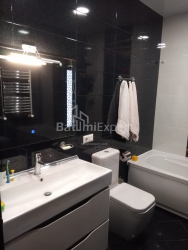 公寓 4-комн 113 m² - 沙尔瓦·伊纳萨里泽, Batumi