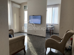 公寓 2-комн 52 m² - 治安官 Khimshiashvili, Batumi