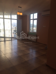 公寓 2-комн 53 m² - 尼科·皮罗斯马尼, Batumi