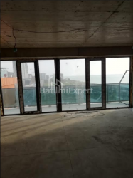 公寓 1-комн 31 m² - 治安官 Khimshiashvili, Batumi