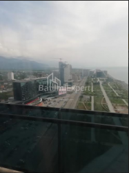 公寓 28 平方米的公寓 - 治安官 Khimshiashvili, Batumi, 佐治亚州。