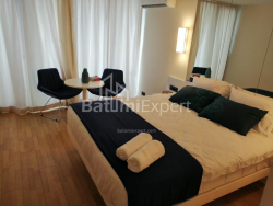 公寓 1-комн 33 m² - 治安官 Khimshiashvili, Batumi