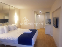 公寓 1-комн 30 m² - 治安官 Khimshiashvili, Batumi