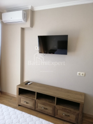 公寓 1-комн 33 m² - 治安官 Khimshiashvili, Batumi