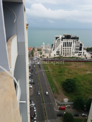 公寓 49 平方米的公寓 - 优素福·科巴拉泽, Batumi, 佐治亚州。
