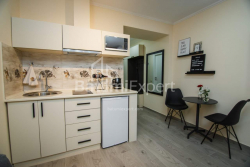 公寓 32 平方米的公寓 - 治安官 Khimshiashvili, Batumi, 佐治亚州。