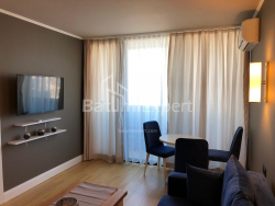 公寓 2-комн 44 m² - 治安官 Khimshiashvili, Batumi