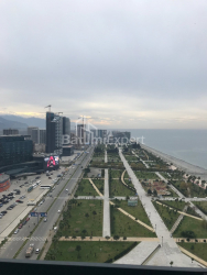 公寓 30 平方米的公寓 - 治安官 Khimshiashvili, Batumi, 佐治亚州。