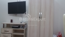 公寓 34 平方米的公寓 - 治安官 Khimshiashvili, Batumi, 佐治亚州。