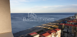 公寓 34 平方米的公寓 - 治安官 Khimshiashvili, Batumi, 佐治亚州。