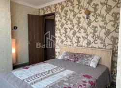 公寓 3-комн 60 m² - 尼科·皮罗斯马尼, Batumi