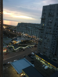 公寓 3-комн 79 m² - 祖拉巴戈尔吉拉泽, Batumi