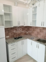 公寓 2-комн 48 m² - 优素福·科巴拉泽, Batumi