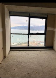 公寓 2-комн 64 m² - 鲁斯塔韦利, Batumi