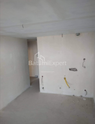 公寓 2-комн 48 m² - 莱赫和玛丽亚·卡钦斯基, Batumi