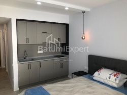 公寓 1-комн 32 m² - 治安官 Khimshiashvili, Batumi