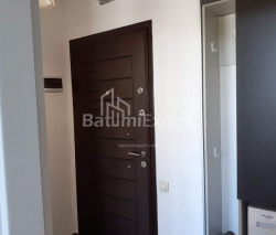 公寓 2-комн 47 m² - 莱赫和玛丽亚·卡钦斯基, Batumi