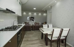 公寓 3-комн 71 m² - 大卫·阿格马谢内贝利, Batumi