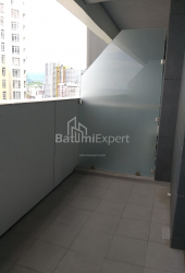 公寓 1-комн 28 m² - 治安官 Khimshiashvili, Batumi