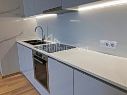 公寓 3-комн 64 m² - 鲁斯塔韦利, Batumi