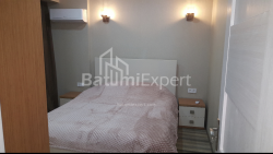 公寓 2-комн 50 m² - 治安官 Khimshiashvili, Batumi