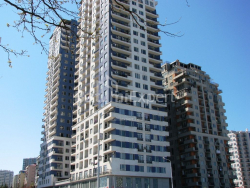 公寓 1-комн 32 m² - 尼科·皮罗斯马尼, Batumi