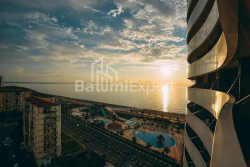 公寓 30 平方米的公寓 - 优素福·科巴拉泽, Batumi, 佐治亚州。