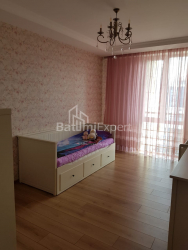 公寓 3-комн 80 m² - 祖拉巴戈尔吉拉泽, Batumi