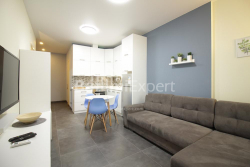 公寓 2-комн 47.5 m² - 治安官 Khimshiashvili, Batumi