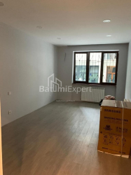 公寓 4-комн 120 m² - 戴维·克尔迪亚什维利, Batumi