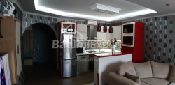 公寓 3-комн 85 m² - 优素福·科巴拉泽, Batumi