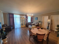 公寓 3-комн 96 m² - Vakhtang Gorgasali, Batumi