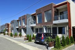 私宅 3-комн 80 m² - 机场高速, Batumi