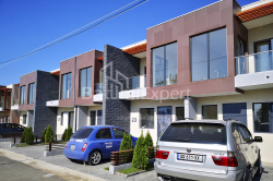 私宅 3-комн 80 m² - 机场高速, Batumi