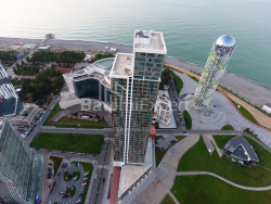 公寓 1-комн 38 m² - 鲁斯塔韦利, Batumi