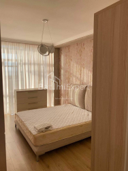 公寓 3-комн 77 m² - 帕纳瓦兹国王, Batumi