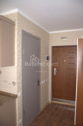 公寓 2-комн 46.5 m² - 治安官 Khimshiashvili, Batumi