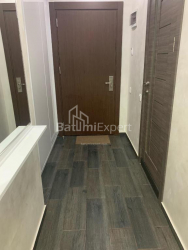 公寓 1-комн 28 m² - 治安官 Khimshiashvili, Batumi