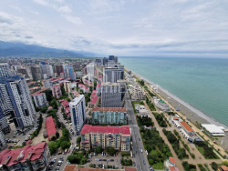 公寓 78 平方米的公寓 - 治安官 Khimshiashvili, Batumi, 佐治亚州。