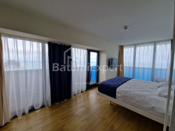 公寓 3-комн 78 m² - 治安官 Khimshiashvili, Batumi