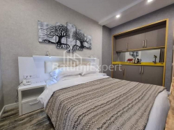 公寓 1-комн 30 m² - 治安官 Khimshiashvili, Batumi
