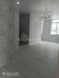 公寓 3-комн 65 m² - 沙尔瓦·伊纳萨里泽, Batumi