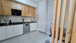 公寓 4-комн 93 m² - 塞利玛·希姆希亚什维利, Batumi